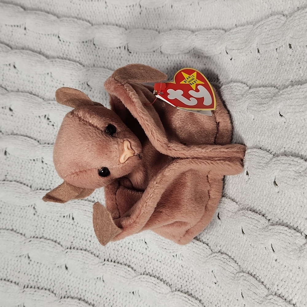 Vintage Ty Beanie Baby Original Batty The Bat P.V.C. Pellets 1996